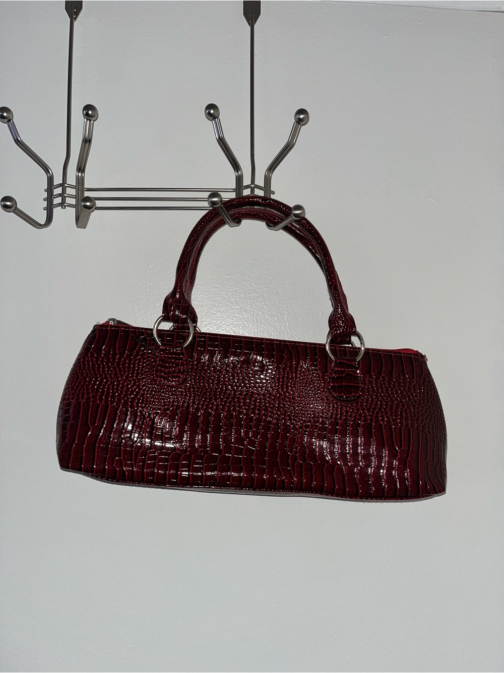 Women’s Croc-Embossed Burgundy Shoulder Bag